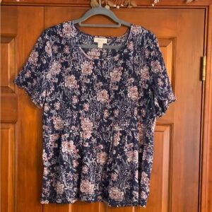 Floral Navy Top, style &co., style size xl, like new!